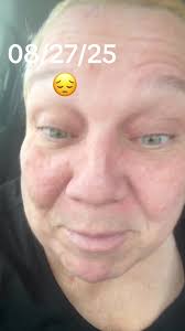 Conexiones de Amistad y Gratitud en Redes Sociales