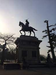 伊達政宗騎馬像 statue sendai landmarks