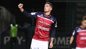 Il aura la lourde tache d'entrainer l'équipe réserve du club. Adrian Grbic Hofft Bei Clermont Foot Weiterhin Auf Aufstieg In Ligue 1