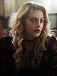 Of course, this isn't the first time riverdale has unleashed dark betty; Betty Cooper Pesquisa Google Comicmovies Comic Movies Betty Cooper Riverdale Riverdale Betty Betty Cooper