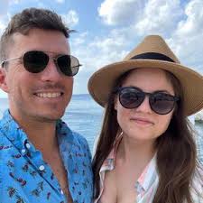 Gregory Manestar and Martha Freire's Wedding Registry