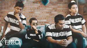 Say no to piracy either physical or. Tersiksa Putera Band Shazam