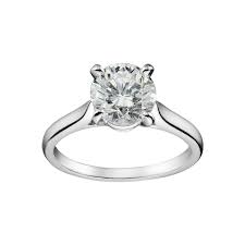 La connaissance du prix moyen pour une bague solitaire se fait à travers les éléments le titane et l'or rose, très coûteux, manifestent une nouvelle tendance. Epingle Sur Wedding
