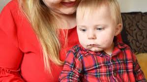 Sister forced to deliver 'miracle baby' after mother unexpectedly went into  labour