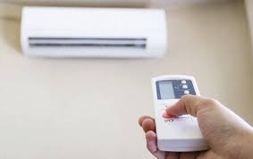 Jika aircond tak sejuk,anda dinasihatkan supaya off aircond tersebut.ini kerana aircond tak sejuk boleh menyebabkan kerosakan pada part lain jika terus digunakan.call technician aircond… dah lama tak service aircond ? Sebab Sebab Aircond Tak Sejuk Aircondku