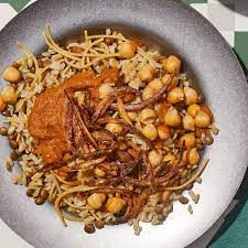 Egyptian Lentils Rice Pasta Koshari Recipe Recipes Koshari Egyptian Food