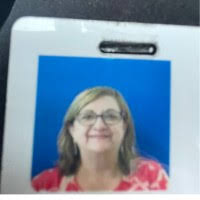 400+ perfiles de «Declet»