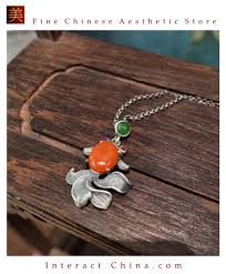 Chinese Women’s Jade Necklace
