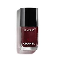 The key is to find the shade of red that matches your skin. 19 Most Popular Nail Colors Of 2021 Prettiest Nail Polish Shades Allure