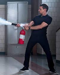 Jeremy Renner In Tag Movie You Re It Renner4real Jeremyrenner Renner4real Newline Warnerbros Edhelms Jakejohnson Ann Jeremy Renner Jake Johnson Renner