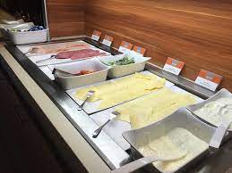 Come and enjoy being served by our personable restaurant staff while looking over the best view of big detroit. Fabulous Fridays Good Quality Complimentary Breakfast At Holiday Inn Express Berlin City Centre Loyaltylobby