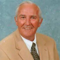 Sally Dinsmore's Instagram, Twitter & Facebook