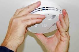 Kb electric llc provides smoke and carbon monoxide detector installation services in the philadelphia area. Smoke Alarm Installation Replacement Service Batemans Bay