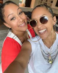 Tamera Mowry