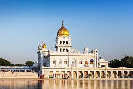 Gurudwara Bangla Sahib Delhi: Timings, Nearest Metro Station, Parking, Room  Booking, Entry Fee, History, Langar Timings, Best Time To Visit, Images,  Closing Time, Location, Contact Number & Address 2024 Traveller Scribe