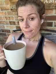 Shannon Schreck's Instagram, Twitter & Facebook