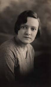 15) Gladys Rampling (Bettis).jpg