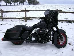 The road glide already had some custom touches, but liuzzi wanted to make it his own. Rcc Turbo Kit On Harley Street Glide Harley Bikes Harley Davidson Bikes Harley Davidson