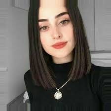 Eskiya Dunyaya Hukumdar Olmaz In 2020 Short Hair Styles Hair Styles Turkish Women Beautiful