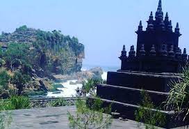 Pantai ngobaran hanyalah pantai berukuran kecil. Menyibak Nuansa Magis Nan Mistis Di Pantai Ngobaran Jogja