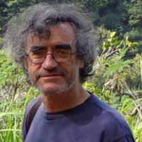 پیتر ومک نویسنده کتاب دیالوگ