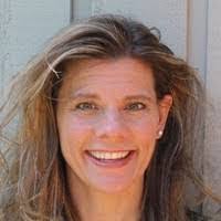 Kari Meehan's Instagram, Twitter & Facebook