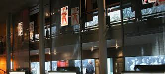 Une page de wikipédia, l'encyclopédie libre. Hauts De Seine Les Musees Tentent De Se Projeter Apres Le Covid 94 Citoyens