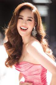 Cô giành 300 triệu đồng tiền mặt cùng cơ hội đại diện việt nam thi miss universe 2020. Hoa Háº­u Khanh Van Vá»›i Bikini Gá»£i Cáº£m Tren Trang Missosology Chuyá»‡n Sao Plo