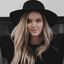 Addison Hansen (AddisonHansen44)