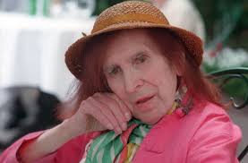 Dawn Langley's Instagram, Twitter & Facebook