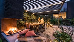 Wenn sie im garten eine überdachung selber bauen, haben sie viele gestaltungsmöglichkeiten. Garten Uberdachung Renson Outdoor