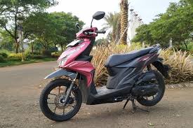 Sebut saja honda beat, scoopy, vario 125, hingga genio. Kupas Fitur Andalan Honda Beat 2020 Halaman All Kompas Com