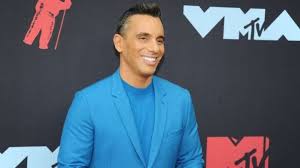 Maybe you would like to learn more about one of these? Sebastian Maniscalco Biography Wife Net Worth Stay Hungry Father Youtube Specials Thecityceleb