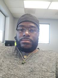 6 years a trucker! 👏 Work VS Home Stay safe out there drivers 💪