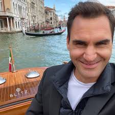 𝐓𝐨𝐮𝐫𝐢𝐬𝐭 𝐅𝐞𝐝𝐞𝐫𝐞𝐫 𝐢𝐧 𝐕𝐞𝐧𝐢𝐜𝐞. ❤️‍🩹 𝐑𝐨𝐠𝐞𝐫 𝐆𝐮𝐞𝐬𝐭  𝐚𝐭 𝐭𝐡𝐞 𝐁𝐢𝐞𝐧𝐧𝐚𝐥𝐞. 𝐑𝐨𝐠𝐞𝐫 𝐅𝐞𝐝𝐞𝐫𝐞𝐫 𝐥𝐚𝐧𝐝𝐞𝐝  𝐲𝐞𝐬𝐭𝐞𝐫𝐝𝐚𝐲 𝐢𝐧 𝐕𝐞𝐧𝐢𝐜𝐞.