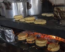 La orquesta sinfónica de venezuela: Venezuela O Colombia Cual Es El Reino De Las Arepas Verne El Pais