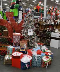 New users enjoy 60% off. Christmas Tree Veterans Tree A Hit At Mountain Home Lowe S