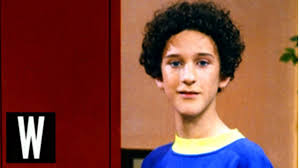 Diamond was best known for playing screech on the hit 90s sitcom. Whatever Happened To Screech From Saved By The Bell Youtube