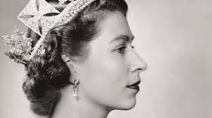 While these previous dramas depicted a mature and then aging elizabeth ii, morgan and director stephen daldry (billy elliot) start out the crown with a young princess elizabeth as she marries philip morgan and daldry offer up a nuanced portrait of a woman who combines reserve with grit. Monarch S Portraits Go On Display Meridian Itv News