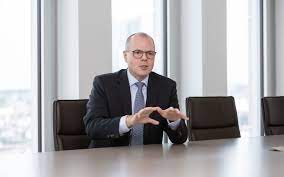 Brühl oversees all real estate transactions of union investment real estate worldwide. Union Investment Chefvolkswirt Uber Ezb Massnahmen Gut Aber Auch Gut Genug