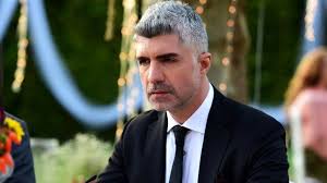 Ozcan Deniz In Yeni Dizisi Kral In Hikayesinde Kriz 2020 Unluler Senarist Gercek Hikayeler