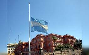 Son designados por el gobierno nacional. Bb0z87yx3ir0 M