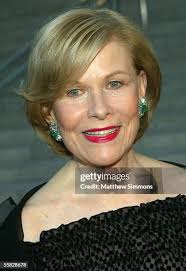 269 Nancy Simmons Stock Photos, High-Res Pictures, and Images