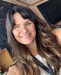 Erika Shepherd's Instagram, Twitter & Facebook