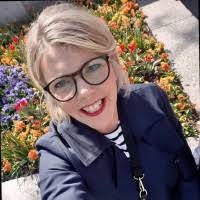 7 "Janet Dias" profiles