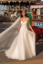 Brautmode Brautkleider Fur Siegen Vintage Boho Schlicht