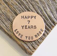 Copper anniversary gifts if you're a traditionalist, you'll be interested in learning that copper anniversary gifts are deemed appropriate in the 7th year, as are gifts of wool. Gifts For Her 7th Anniversary Golf Ball Marker For Husband 7 Year Anniversary Gift For Golfer Wife Copper Ball Marker Simple Gifts For Men