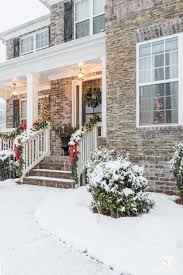 Every year at christmas, we think of new ideas on how to decorate our home. Classic Christmas Decor For A Traditional Front Porch Kelley Nan