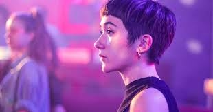 Zoe Stein, Milena Smit y el triunfo de las 'rara avis' de la moda