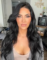 Chelsey Daugherty's Instagram, Twitter & Facebook